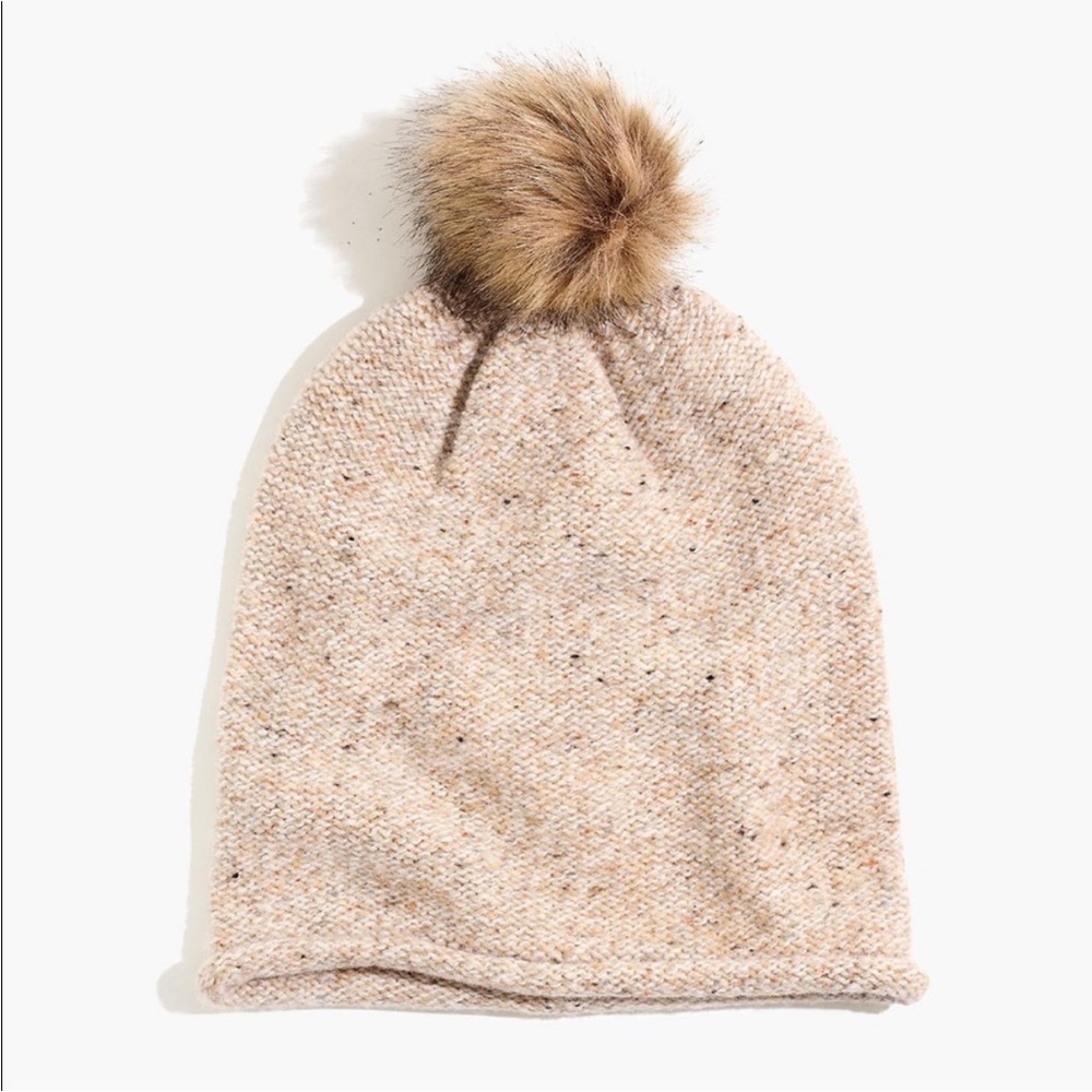 MADEWELL NWOT Lambswool Faux Fur
Pom Beanie Bonnet Hat Beige Winter